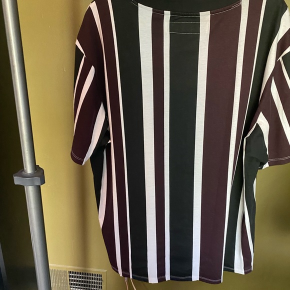 GUESS JEANS Tee - Picture 6 of 7